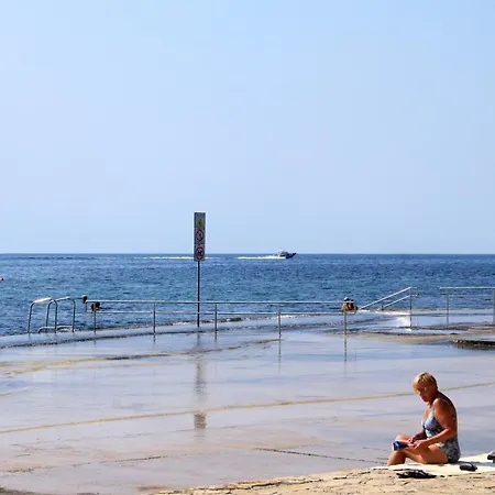 Seaside House Rozac, - 27222 * أوماغ